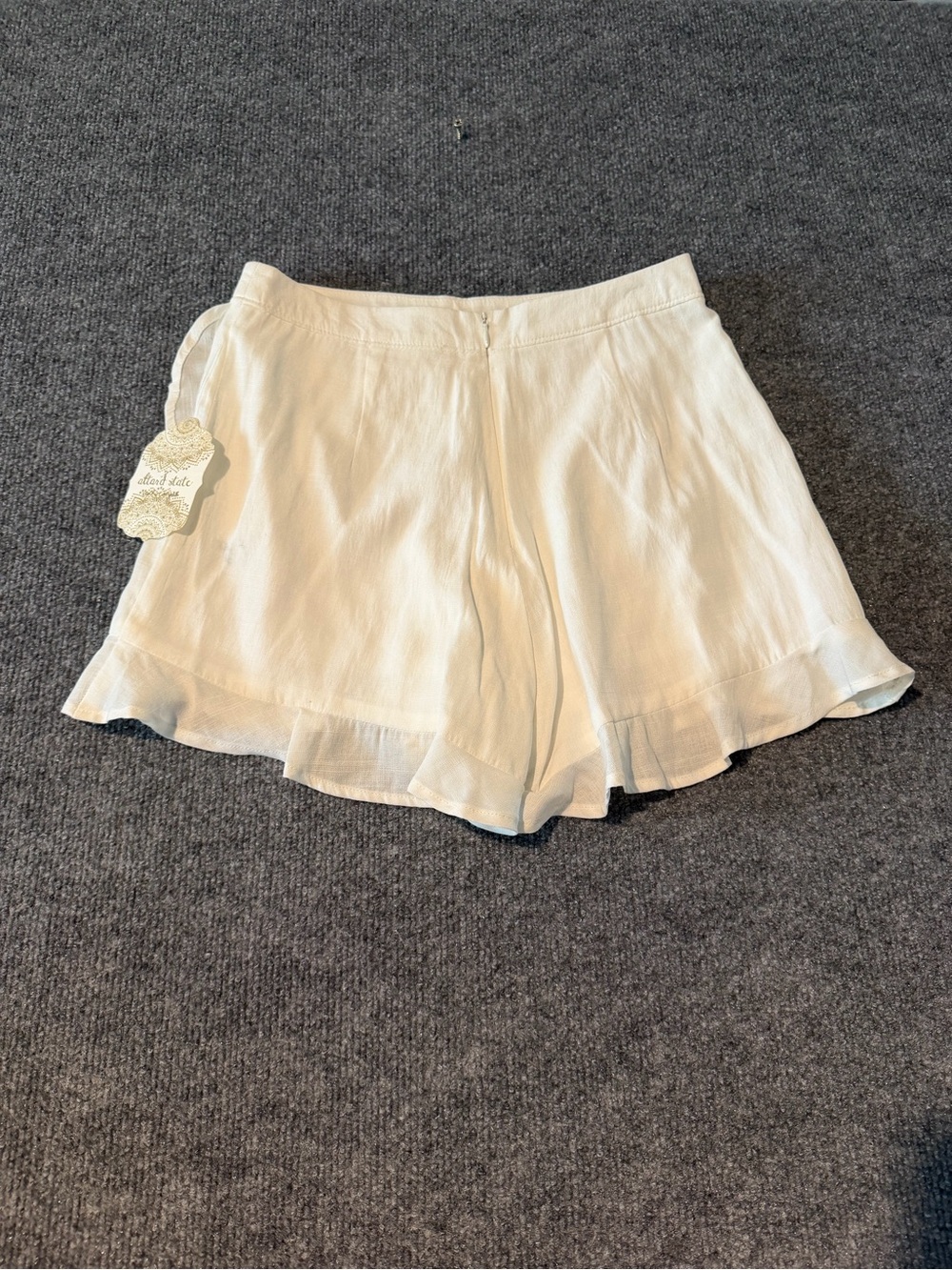 Altar'd State White Ruffled Layered Skort - Picture 3 of 5